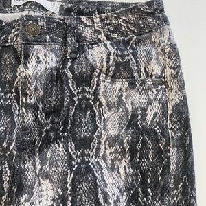 Zara Snakeskin Print Jeans, Sz 6